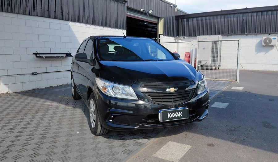 Chevrolet Onix 1.4 LT Hatchback 2016