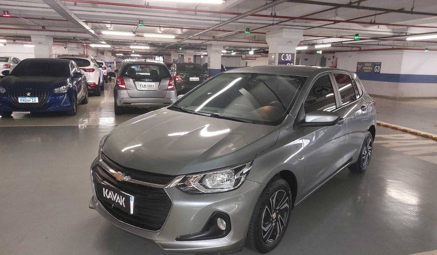 Chevrolet Onix LT MANUAL Hatchback 2024