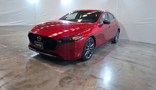 Mazda • Mazda 3