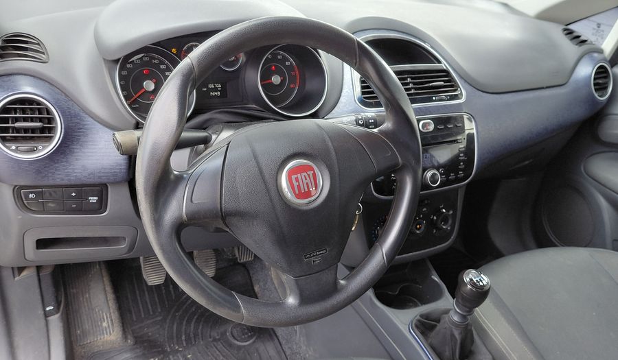 Fiat Punto 1.4 ATTRACTIVE 5P Hatchback 2015