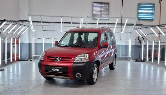 Peugeot • Partner