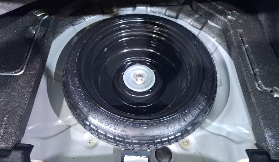 Mazda 3 2.0 SEDAN I TOURING TA Sedan 2013