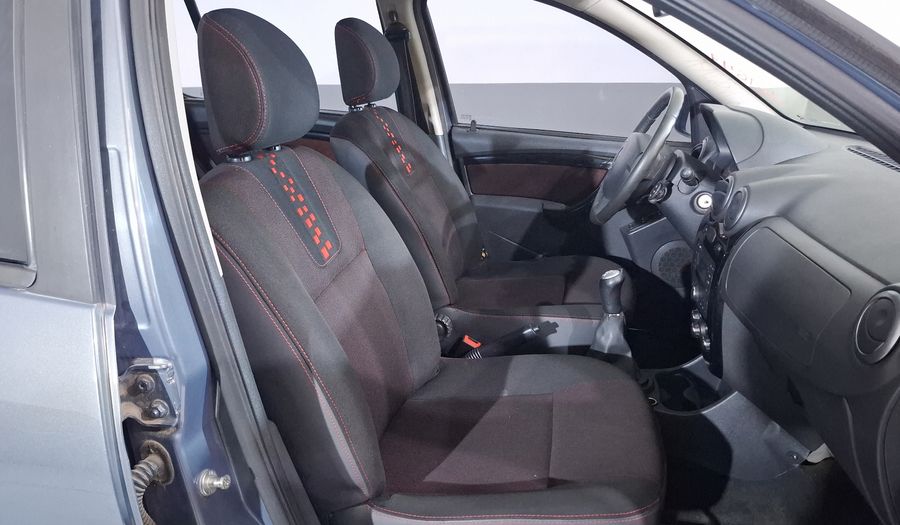 Renault Stepway 1.6 DYNAMIQUE MT Hatchback 2012