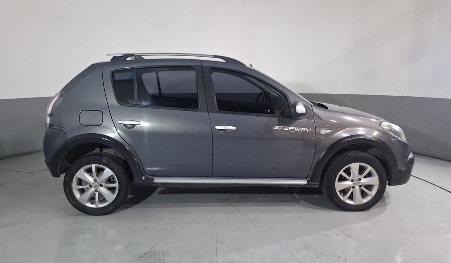 Renault Stepway 1.6 DYNAMIQUE MT Hatchback 2012