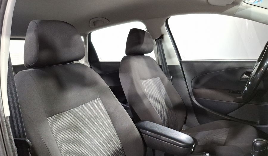 Volkswagen Polo 1.6 TIPTRONIC Hatchback 2018