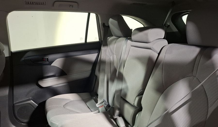 Toyota Highlander 3.5 LE AUTO Suv 2022