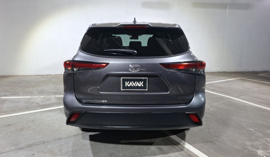 Toyota Highlander 3.5 LE AUTO Suv 2022