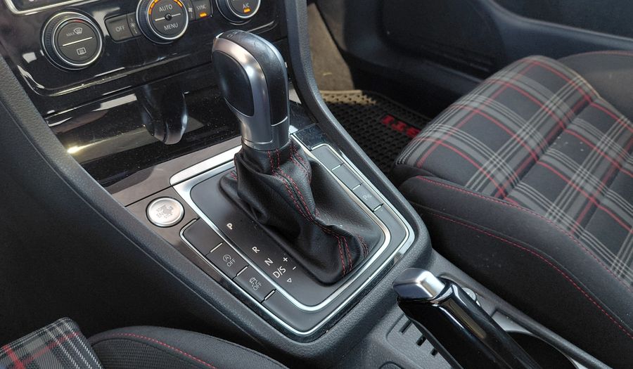 Volkswagen Golf 2.0 TSI DSG GTI Hatchback 2018