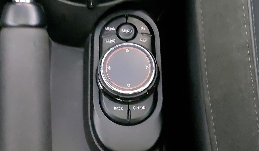 Mini Cooper S 2.0 COOPER HOT CHILI Hatchback 2017