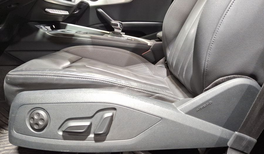 Audi A4 2.0 MHEV 40 TFSI SELECT DCT Sedan 2021