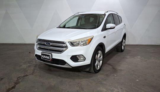 Ford • Escape