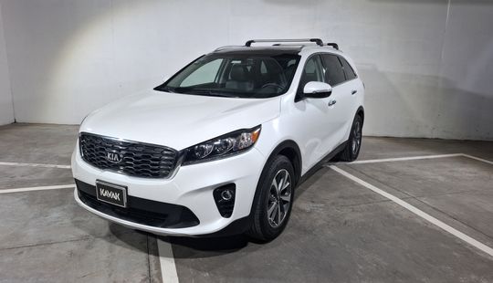 Kia • Sorento