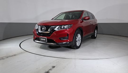 Nissan • X-Trail