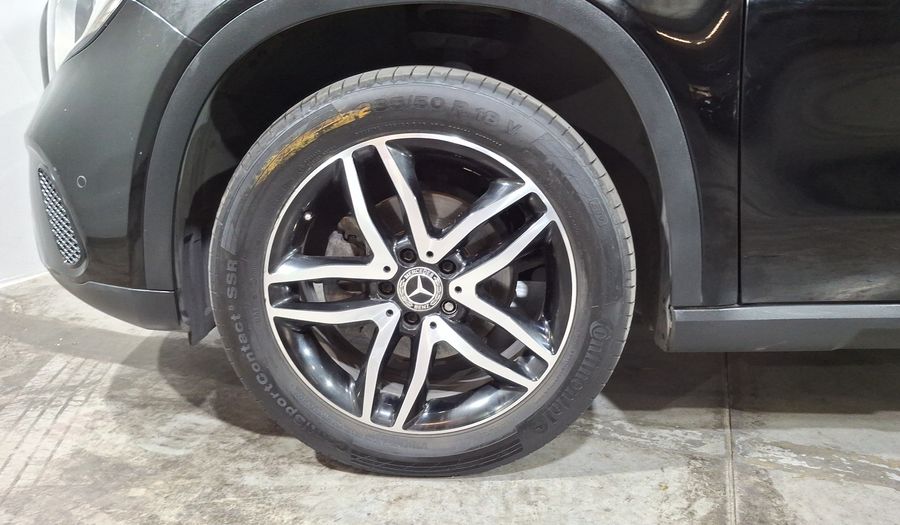 Mercedes Benz Clase Gla 1.6 GLA 200 SPORT DCT Suv 2019