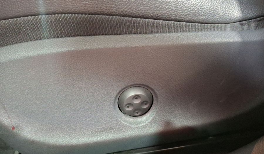 Mercedes Benz Clase Gla 1.6 GLA 200 SPORT DCT Suv 2019