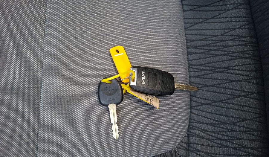 Kia Soluto 1.4 LX Sedan 2022