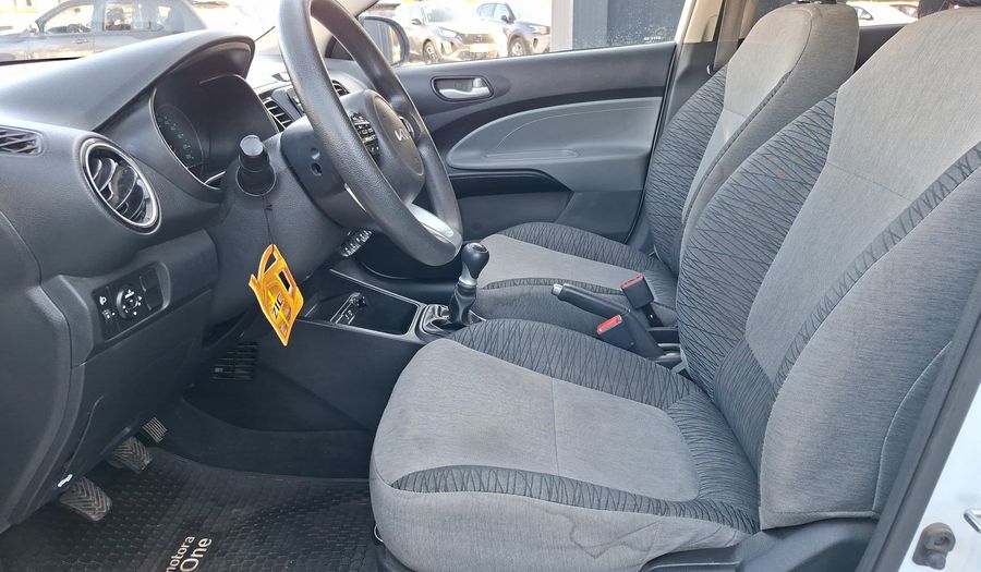 Kia Soluto 1.4 LX Sedan 2022