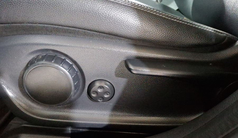 Mercedes Benz Clase Gla 1.6 GLA 180 CGI Suv 2017