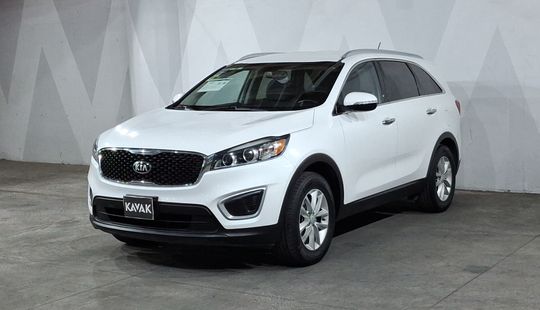 Kia • Sorento