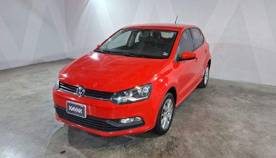 Volkswagen • Polo