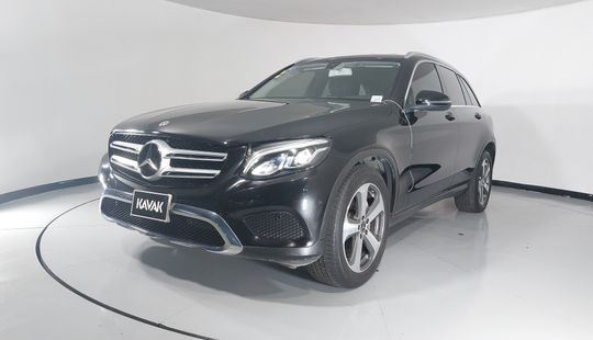 2019 • 106,000 km • Automático