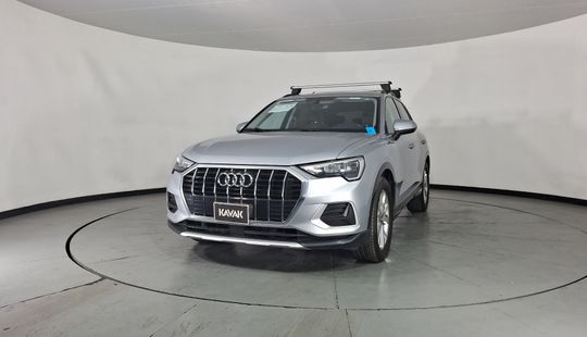 Audi • Q3