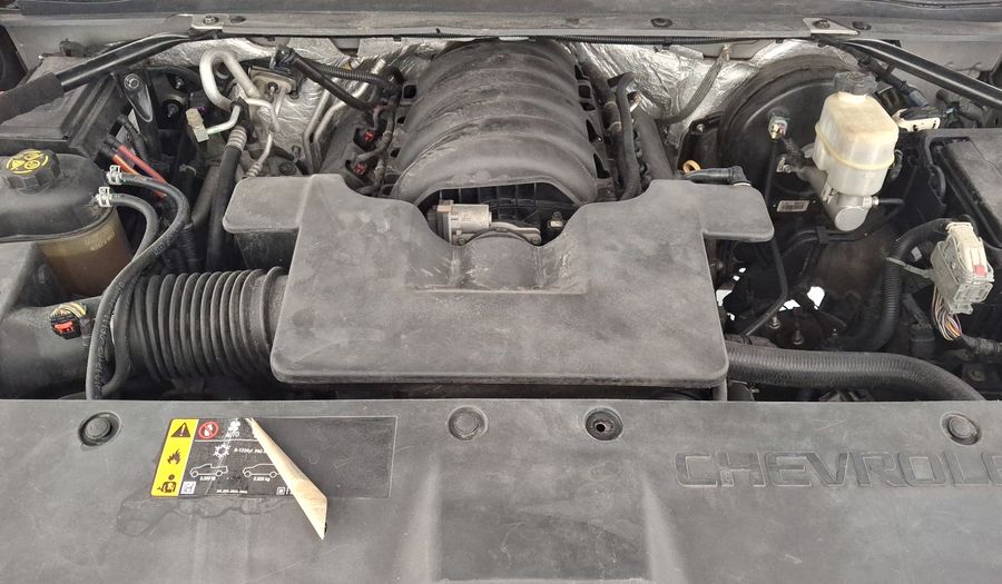 Chevrolet Suburban 5.3 A LS AT Suv 2017