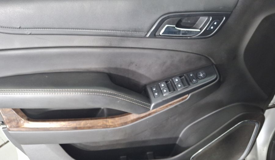 Chevrolet Suburban 5.3 A LS AT Suv 2017