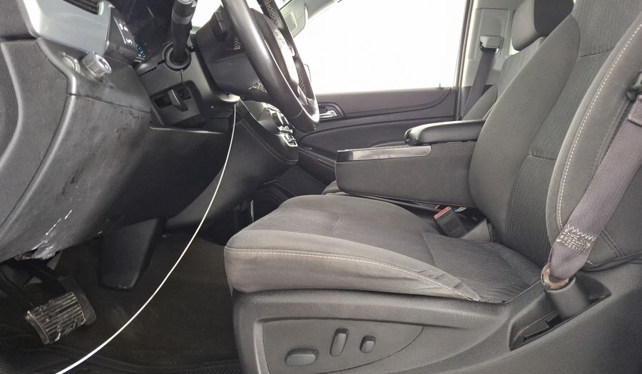 Chevrolet Suburban 5.3 A LS AT Suv 2017