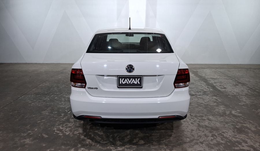 Volkswagen Vento 1.6 STARTLINE Sedan 2022