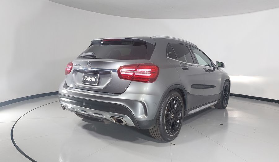 Mercedes Benz Clase Gla 2.0 GLA 250 SPORT DCT Suv 2020