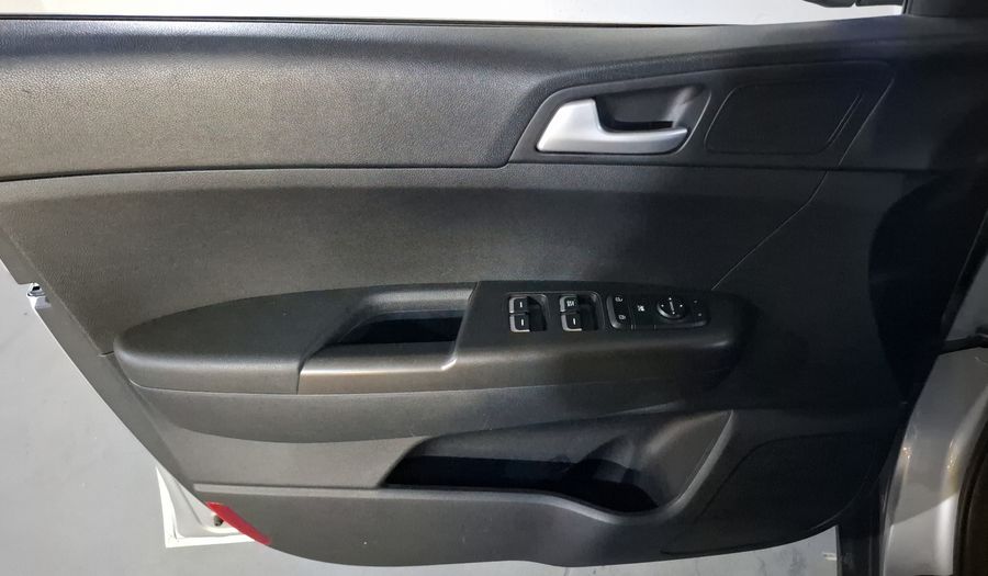 Kia Sportage 2.0 LX AUTO Suv 2020