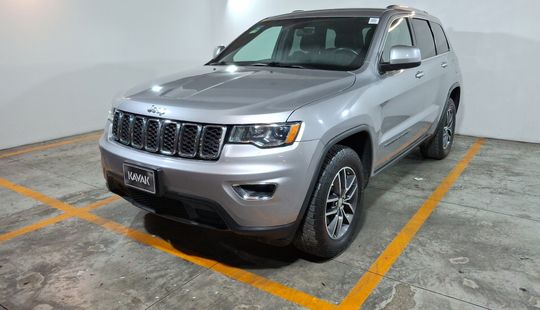 Jeep • Grand Cherokee