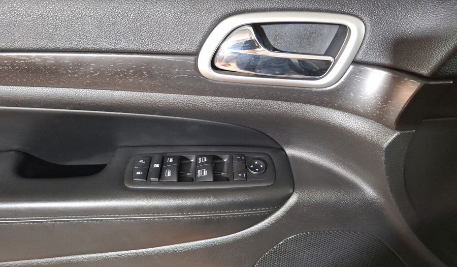 Jeep Grand Cherokee 3.6 LAREDO AUTO Suv 2018