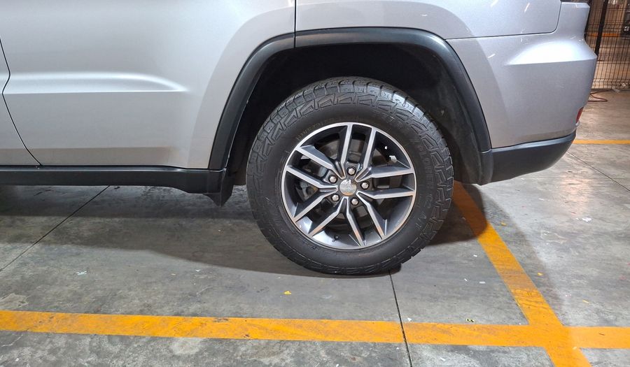 Jeep Grand Cherokee 3.6 LAREDO AUTO Suv 2018