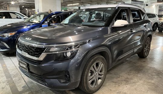 2022 • 51,200 km • Automático