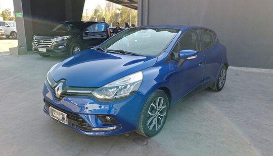 Renault • Clio