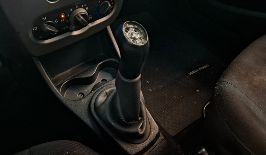 Renault Logan 1.6 8V PH2 PACK Sedan 2011