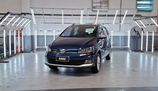Volkswagen • Suran Cross