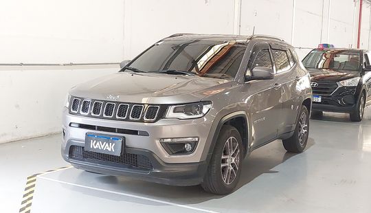 Jeep • Compass