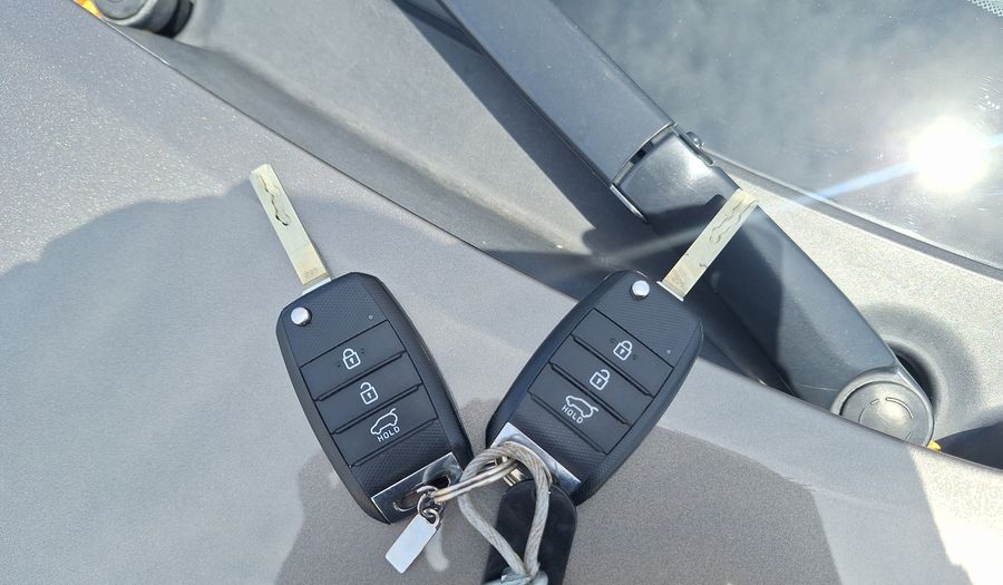 Kia Morning 1.2 EX ABS AC Hatchback 2017