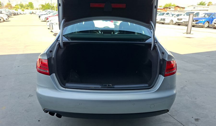 Audi A4 1.8 TFSI 160 HP MULTITRONIC Sedan 2011