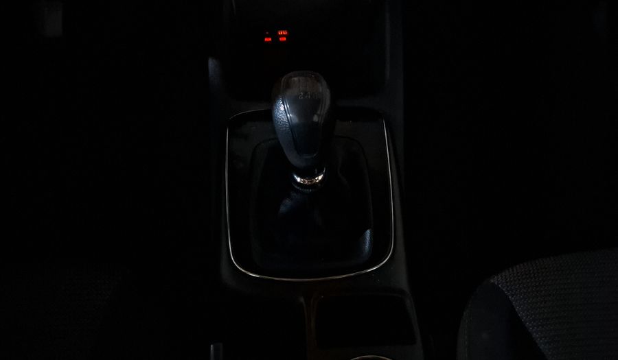 Kia Forte 2.0 L MT Sedan 2017