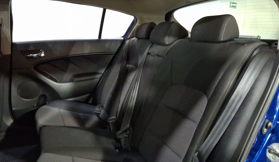 Kia Forte 2.0 EX AUTO Hatchback 2018