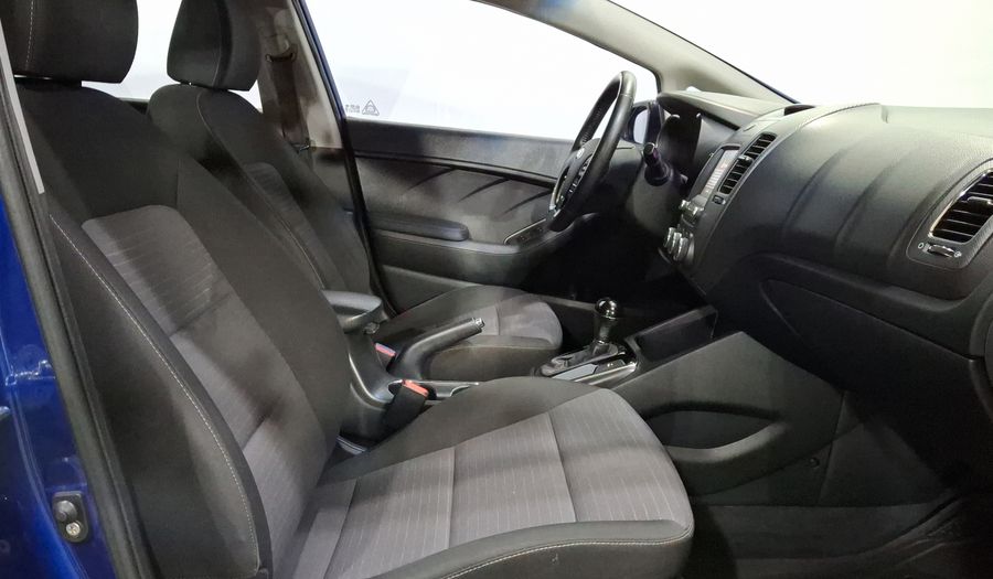 Kia Forte 2.0 EX AUTO Hatchback 2018