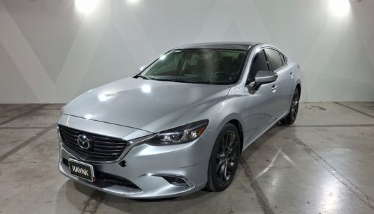 Mazda • Mazda 6
