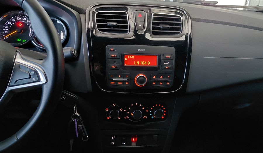 Renault Sandero Stepway 1.6 ZEN Hatchback 2021