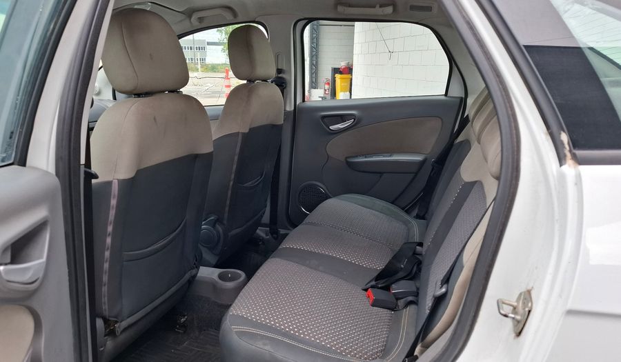 Fiat Grand Siena 1.6 16V ESSENCE Sedan 2013