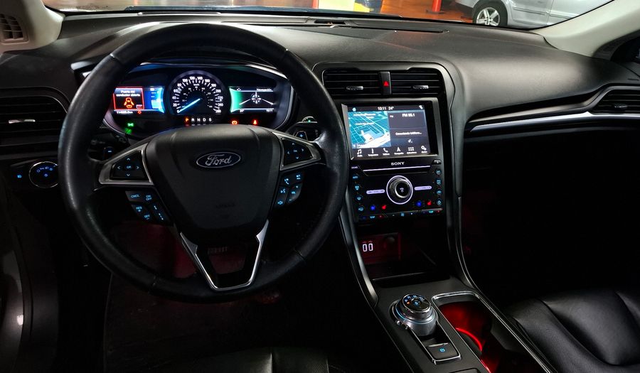 Ford Mondeo 2.0 TITANIUM AUTO Sedan 2019