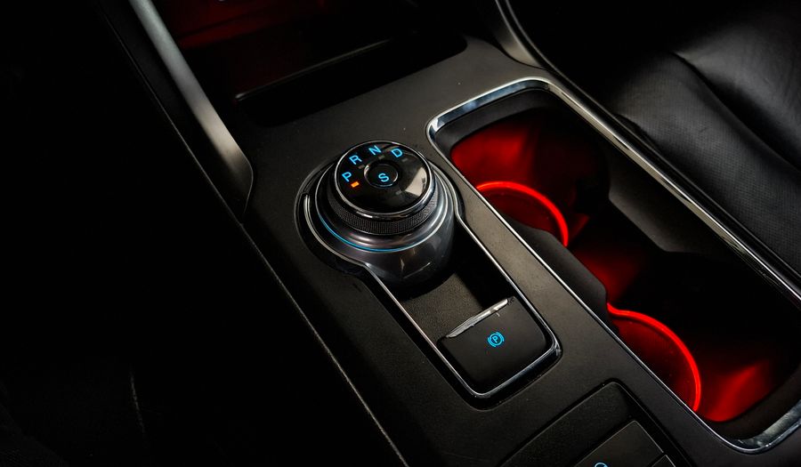 Ford Mondeo 2.0 TITANIUM AUTO Sedan 2019